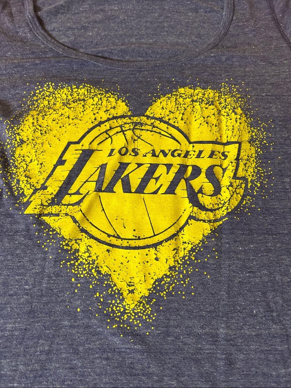 Womens Lakers Shirt Size Medium Like New! - Picture 3 of 6